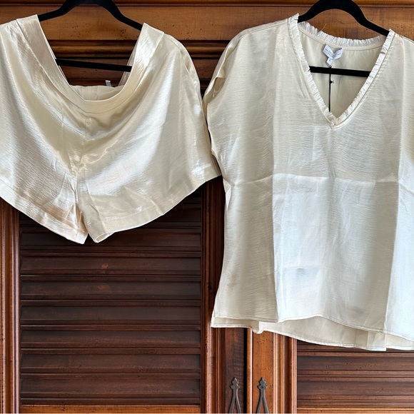 S’EDGE “Joan” Poly Blouse Size L NWT Matching Short XL bone/ cream color NWT - Picture 5 of 6